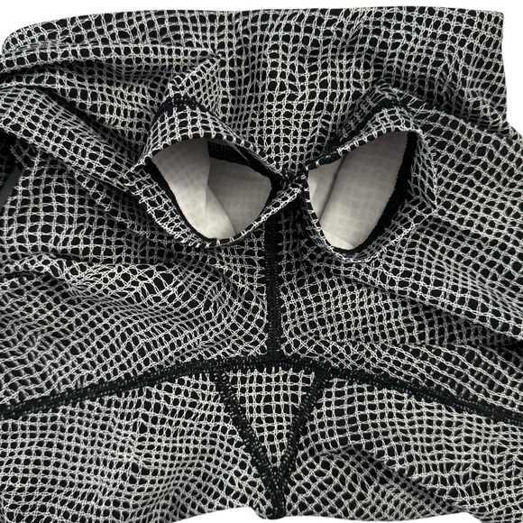 Lululemon Black White Stretch Compression Leggings Pocket 2 - Picture 8 of 11